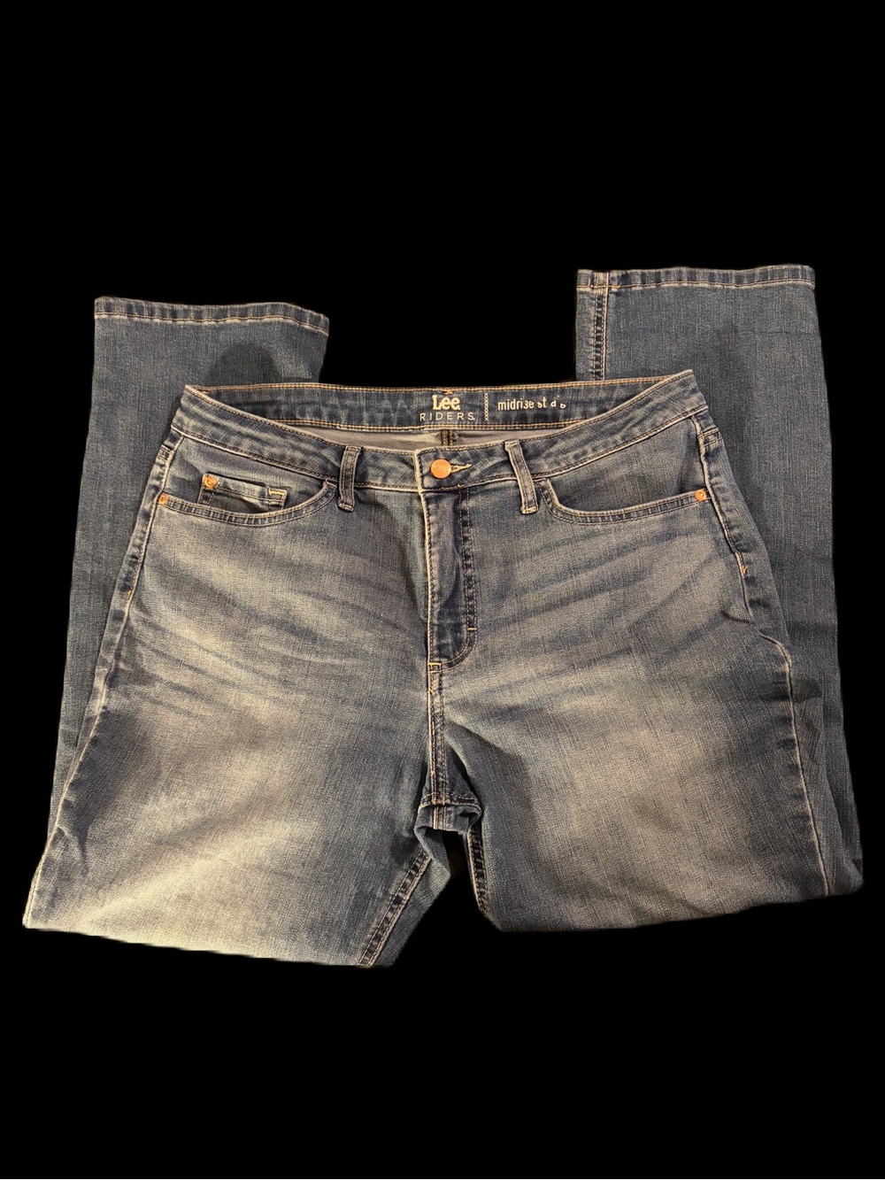 Lee Riders Women’s 14P Petite Mid Rise Straight Leg Jeans Medium Wash